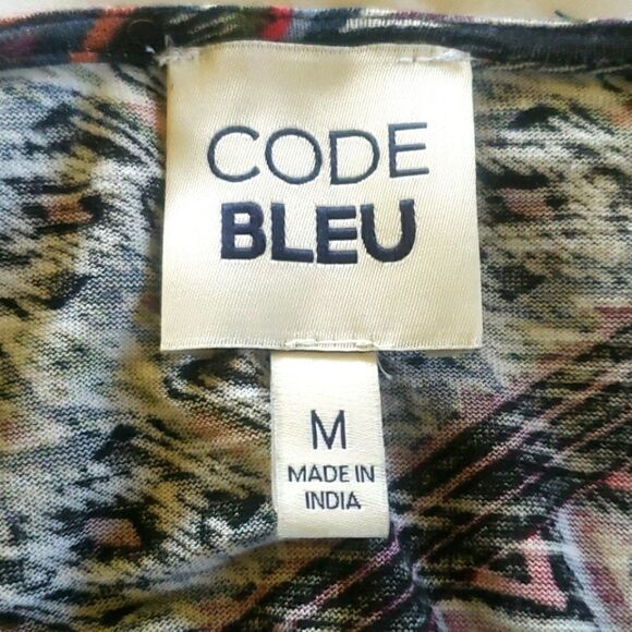 4@30.00 or 20.00 Ladies Blouse by CODE BLUE - Picture 3 of 11